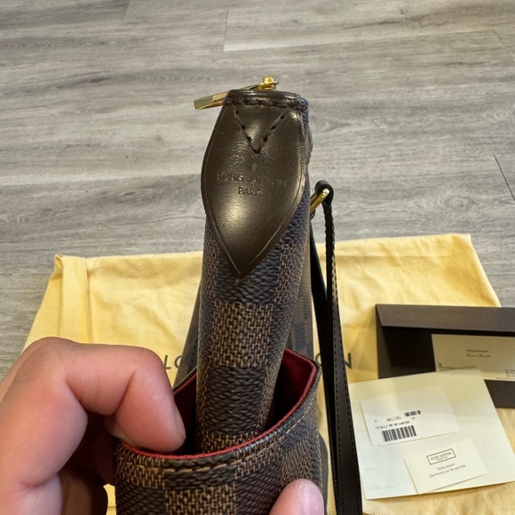 Louis Vuitton Totally MM Damier - Picture 5 of 16